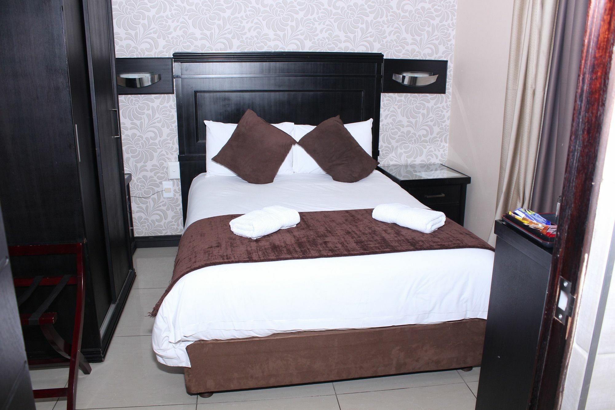 Hotel Galaxy Tower Johannesburg Ngoại thất bức ảnh